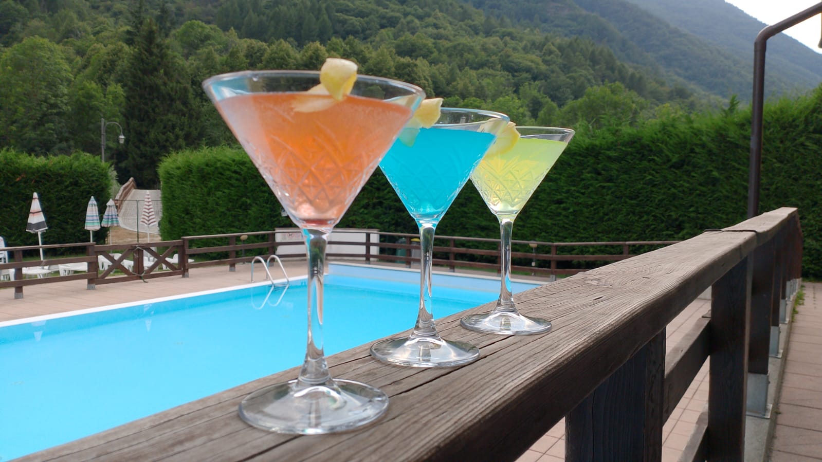 cocktail che puoi trovare nella piscina cantoira